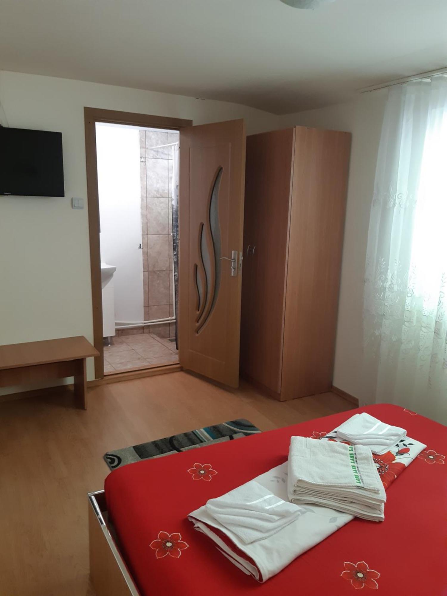 Casa Iza Apartment Байле Херкулане Екстериор снимка